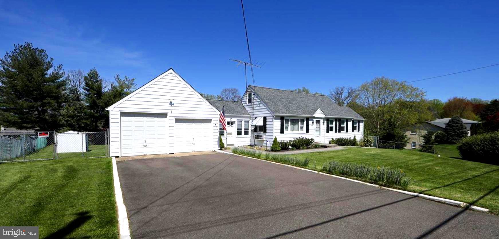 4668 GRANDVIEW AVENUE