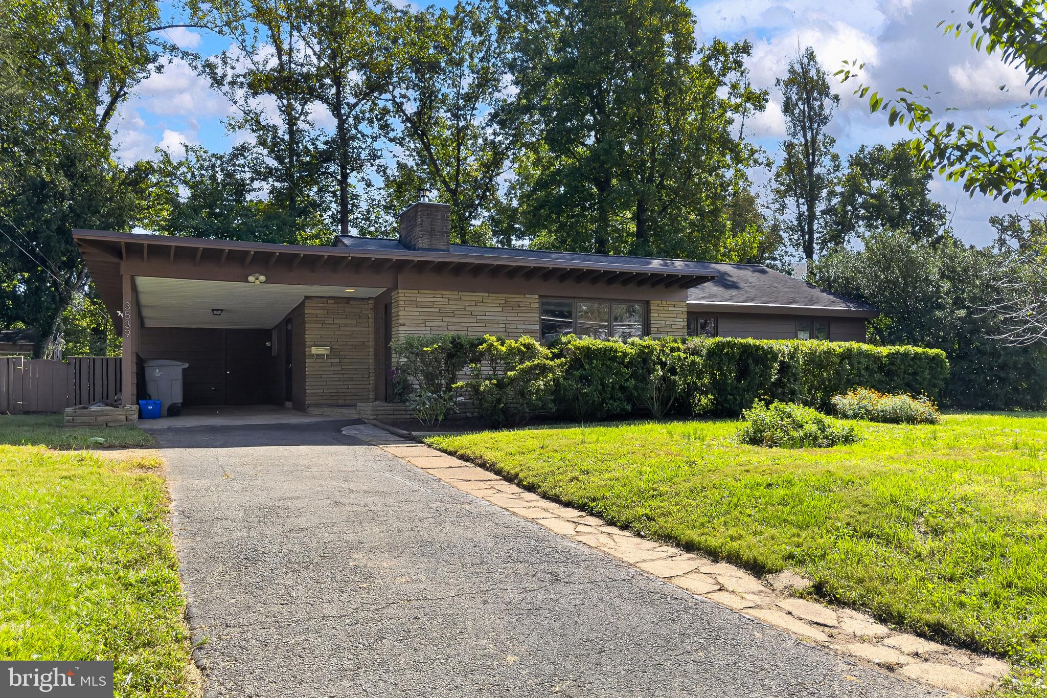 3539 DEVON DRIVE