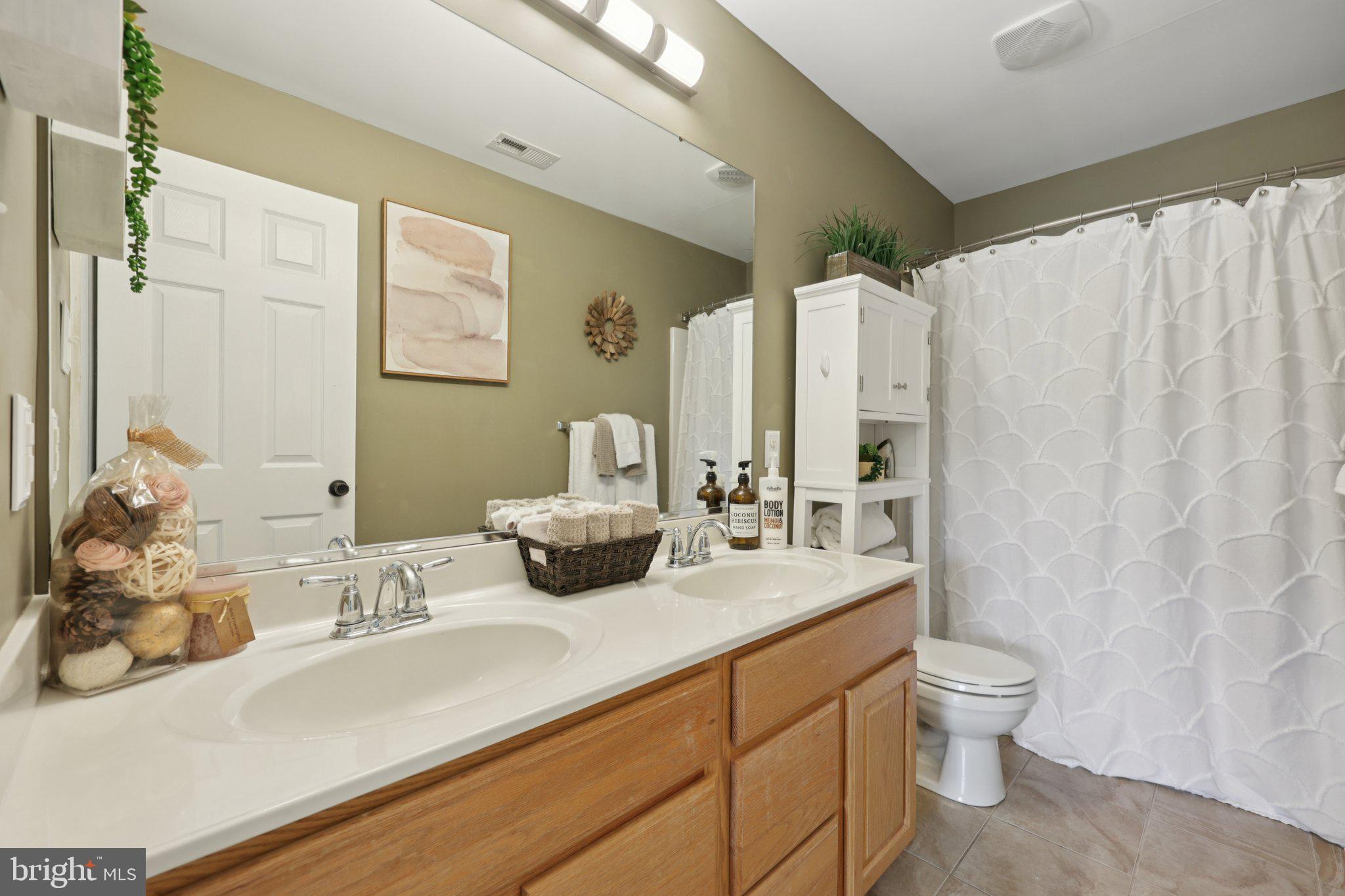 BEN OAKS - Residential