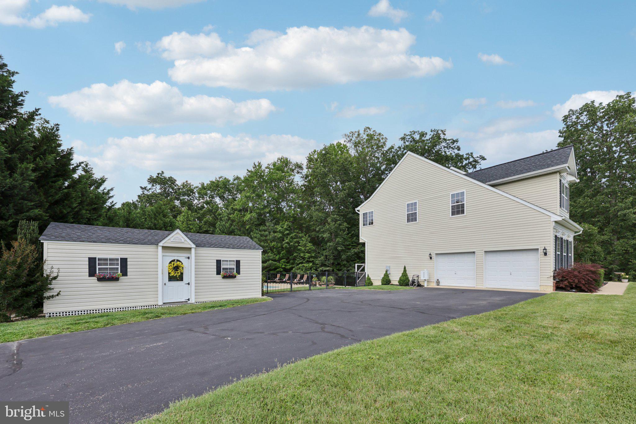 BEN OAKS - Residential