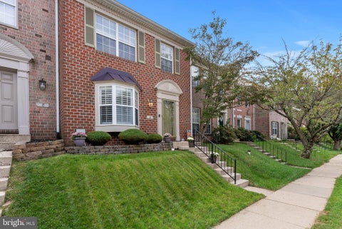 Townhouse For Sale - 8 Kathsway Court<br/> BALTIMORE, MD 21234