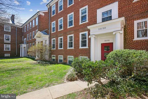 3630 39th Street NW Unit D532, Washington, DC MLS: DCDC2189486