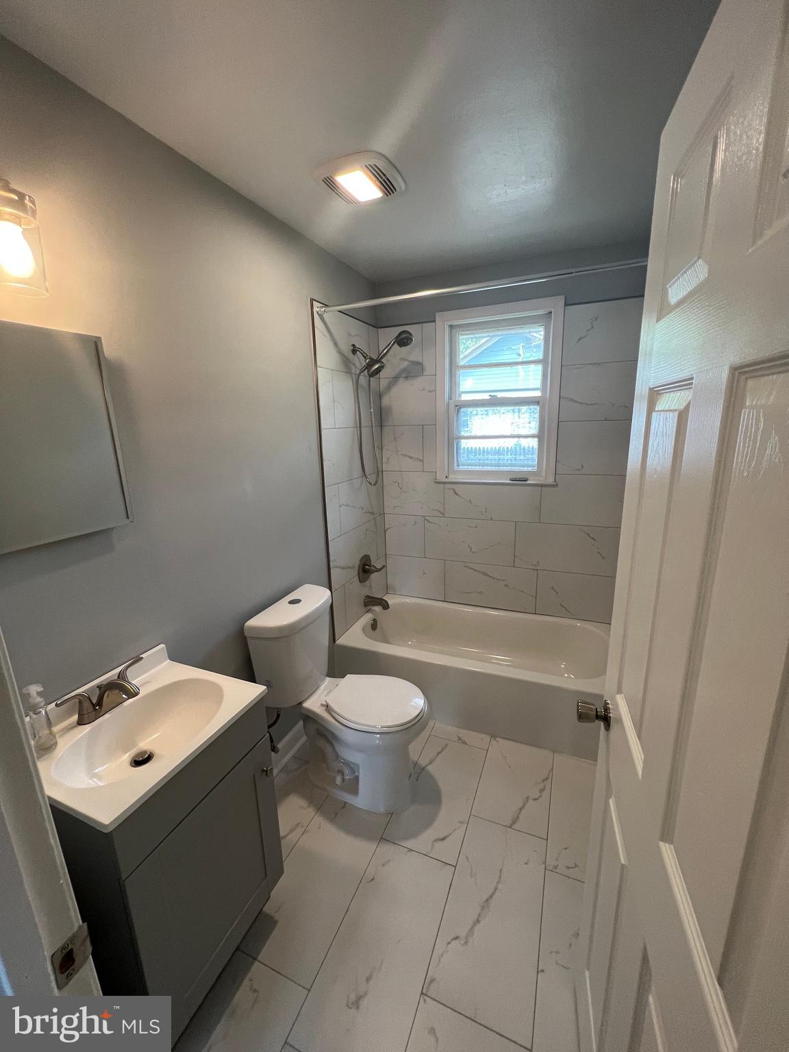 SEAT PLEASANT - Residential Lease