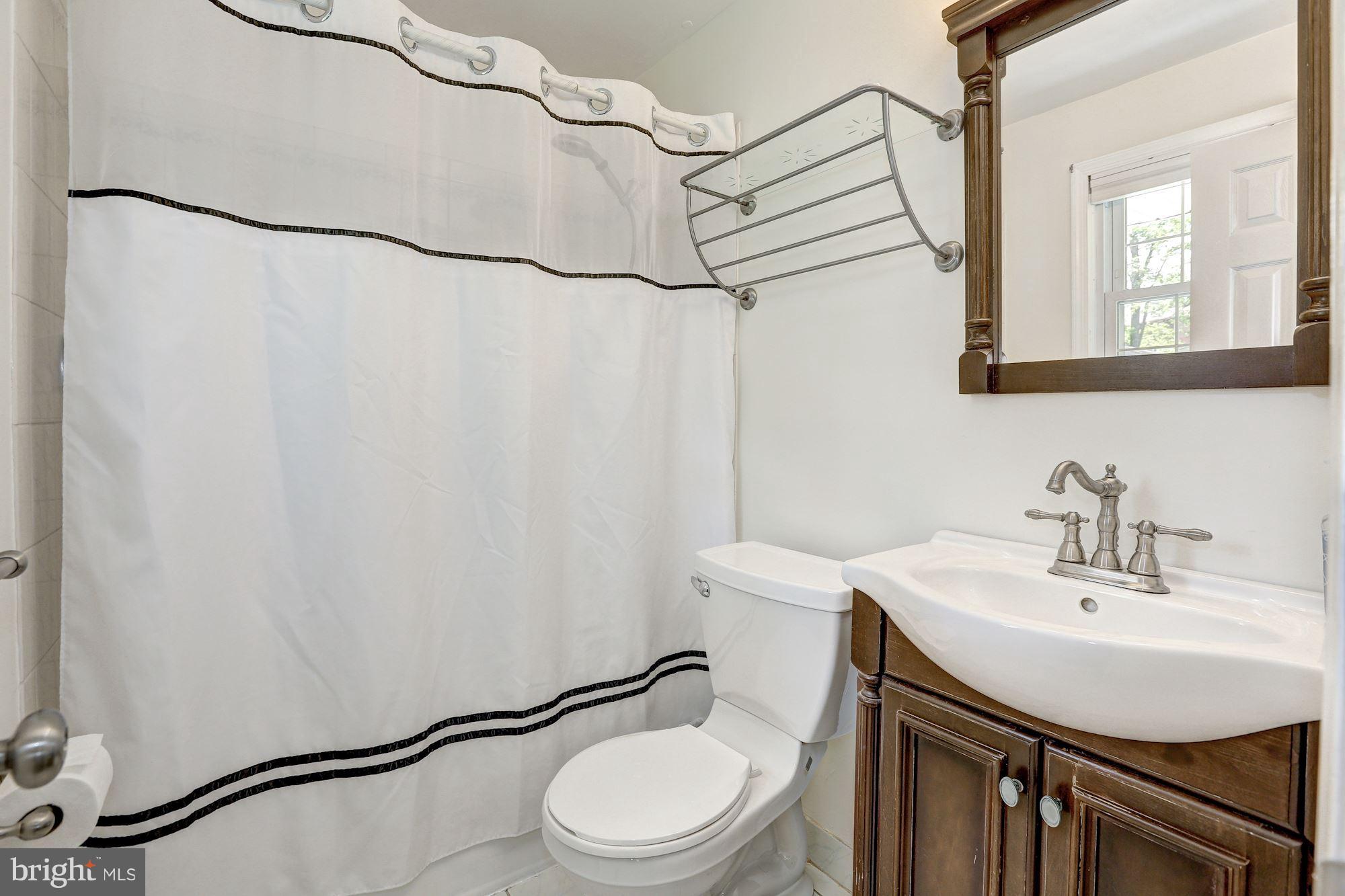 CALVERTON - Residential