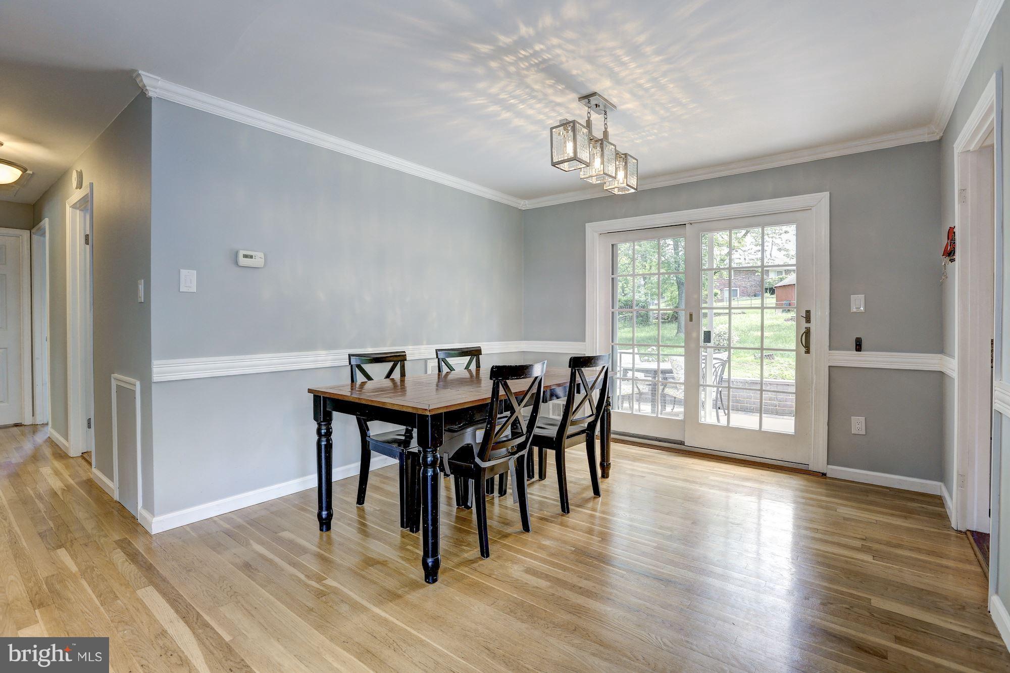 CALVERTON - Residential