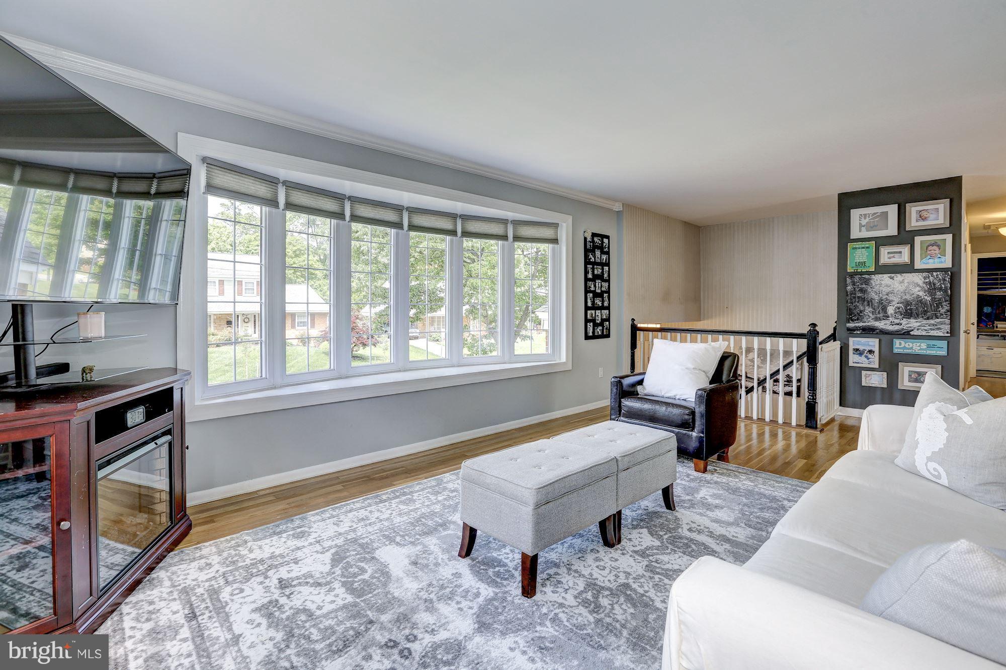 CALVERTON - Residential