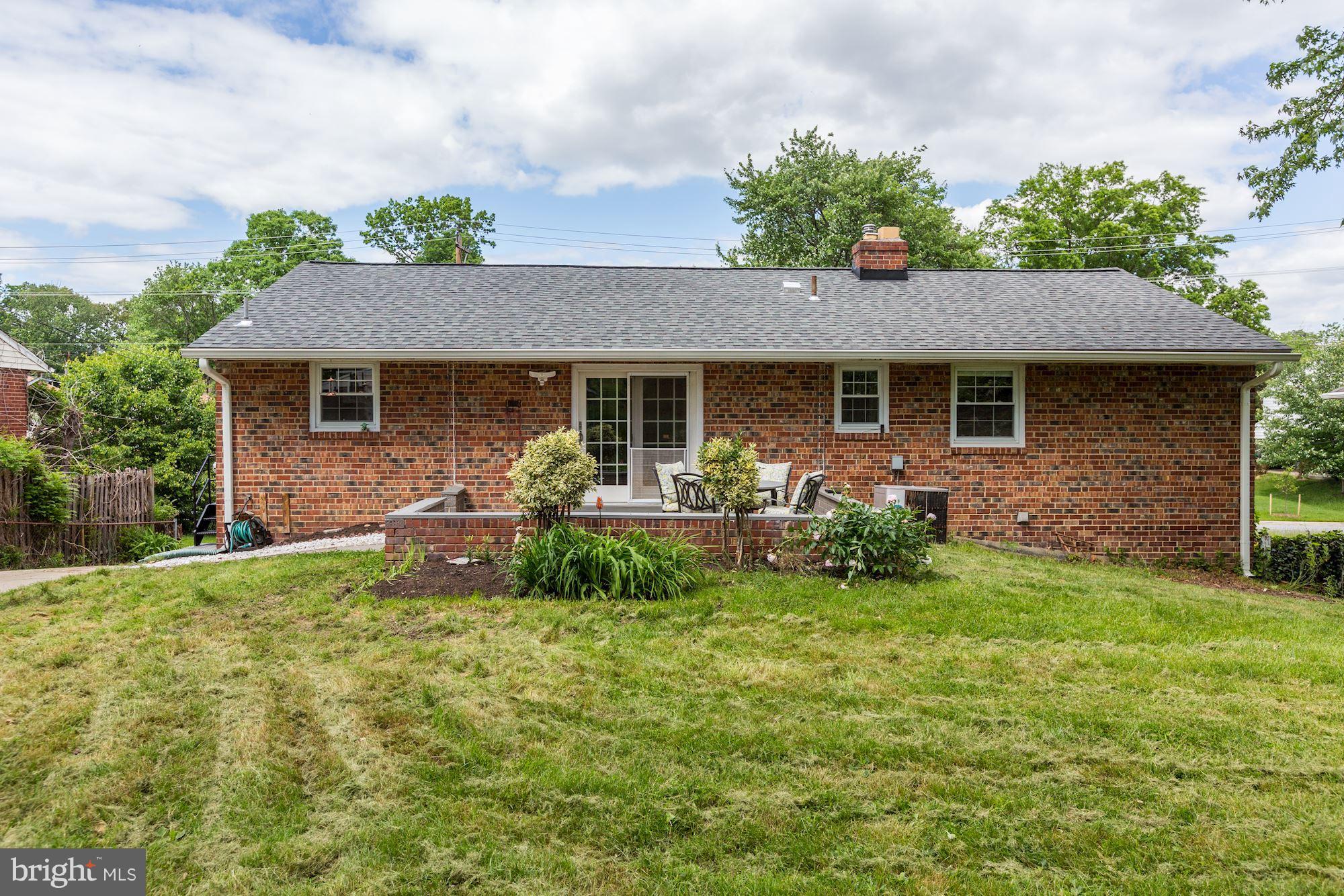 CALVERTON - Residential