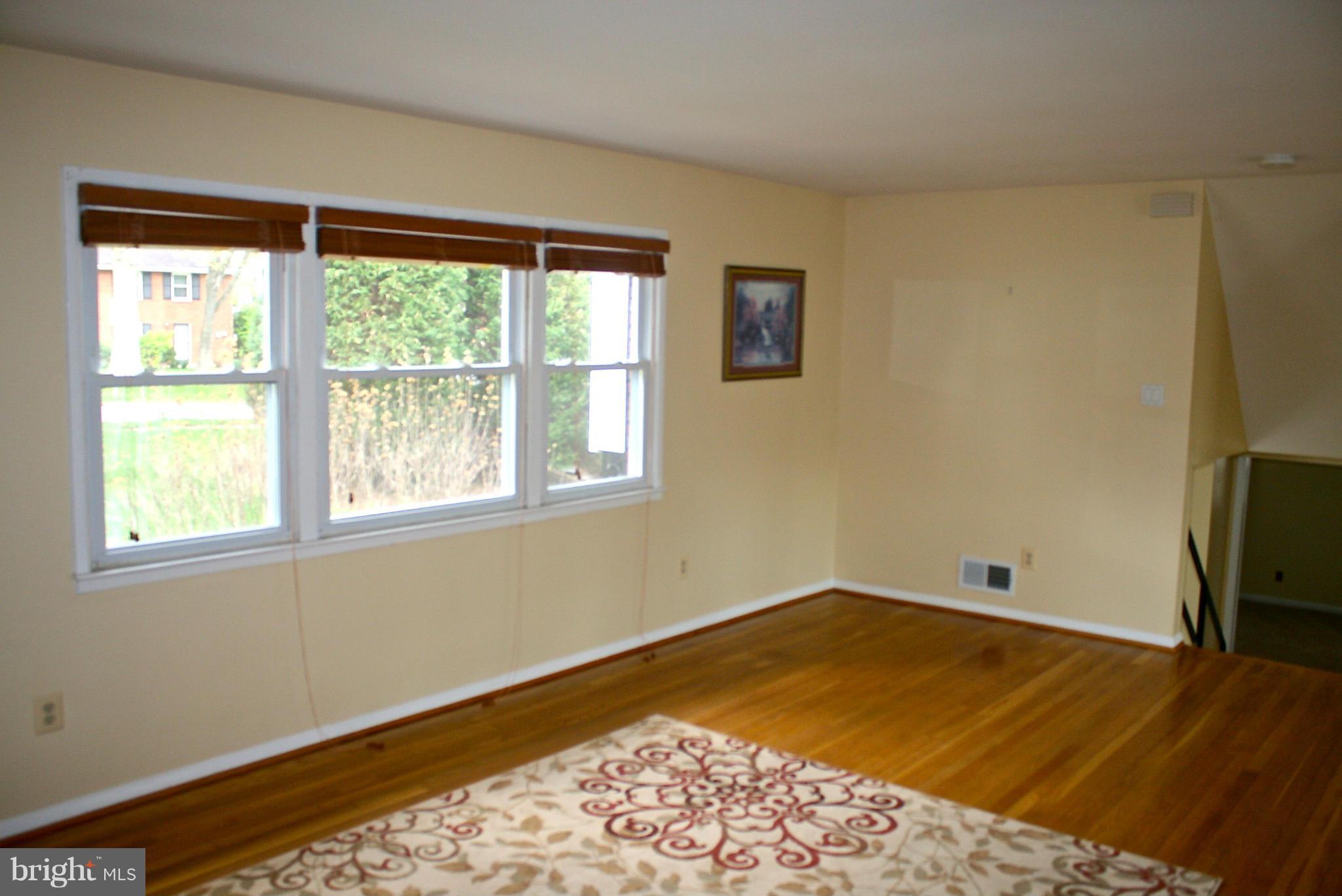 WEST SPRINGFIELD - Residential Lease