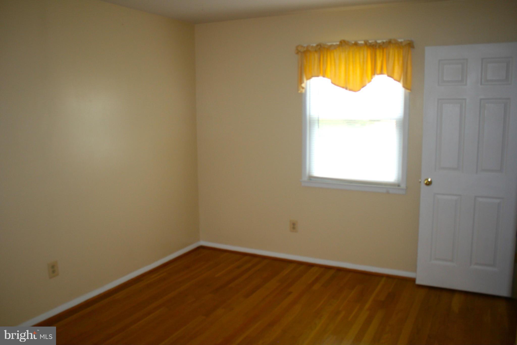 WEST SPRINGFIELD - Residential Lease