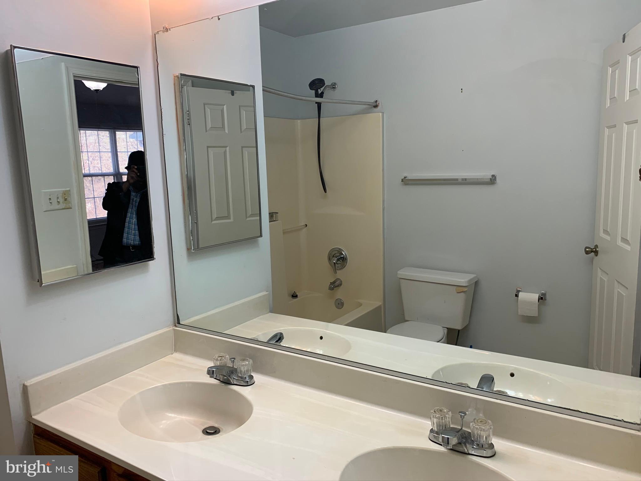 CHILLUM HILLS - Residential Lease