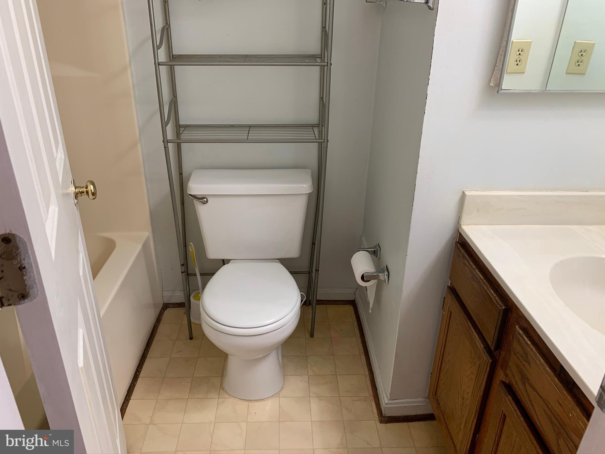 CHILLUM HILLS - Residential Lease