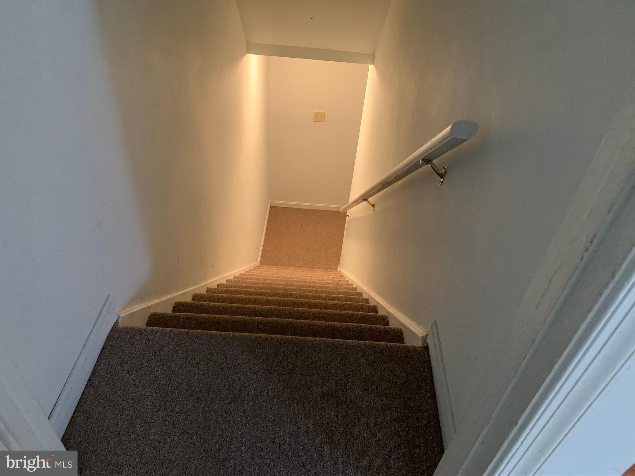 CHILLUM HILLS - Residential Lease