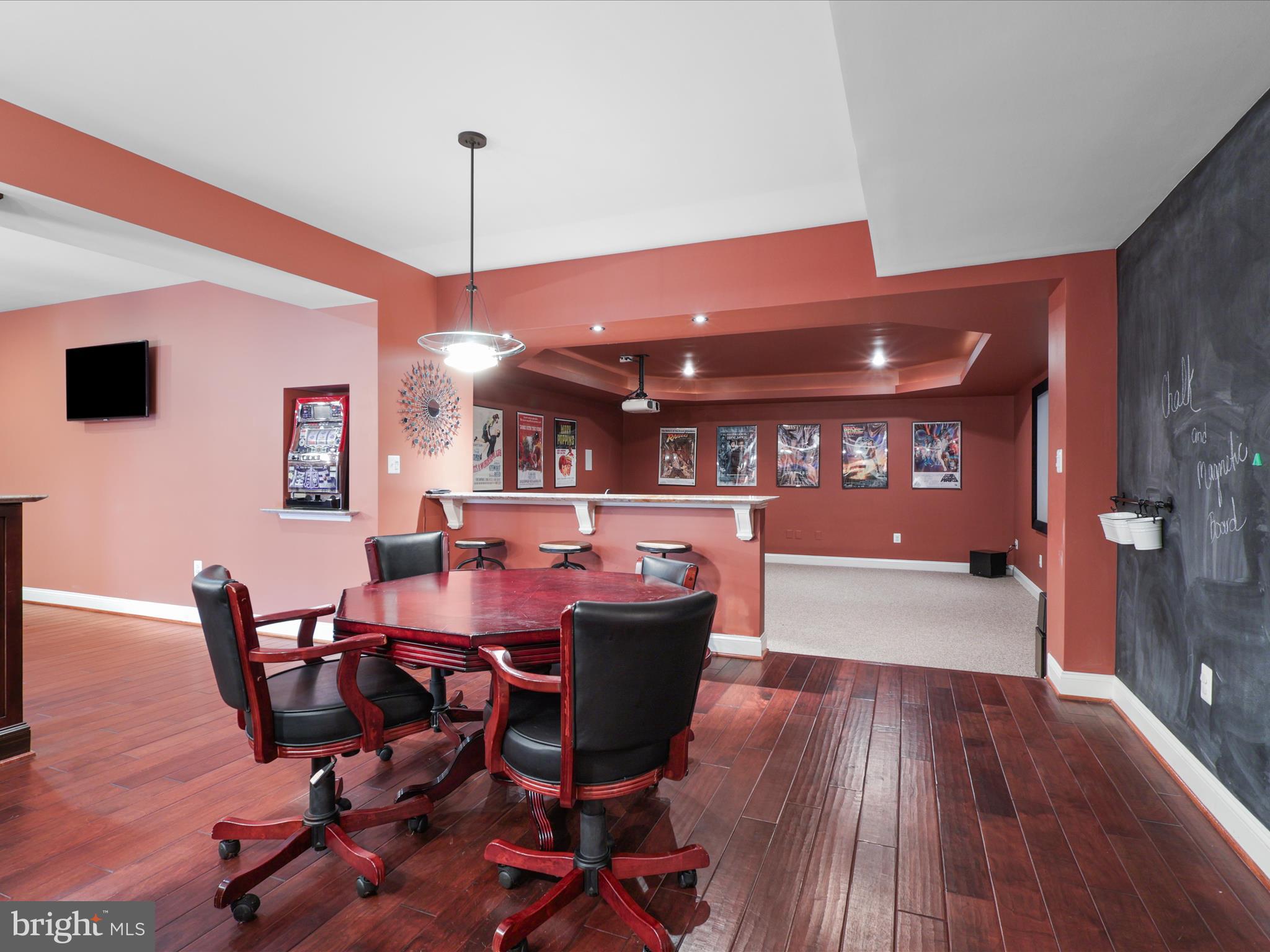 VICTORY LAKES - Residential