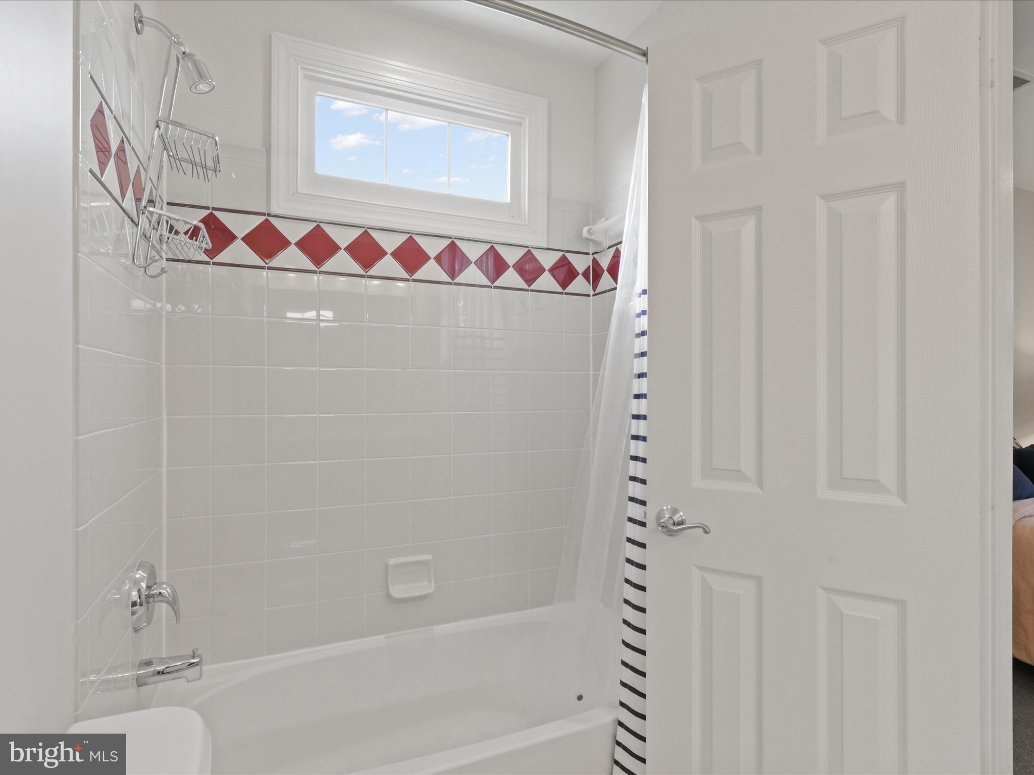 VICTORY LAKES - Residential