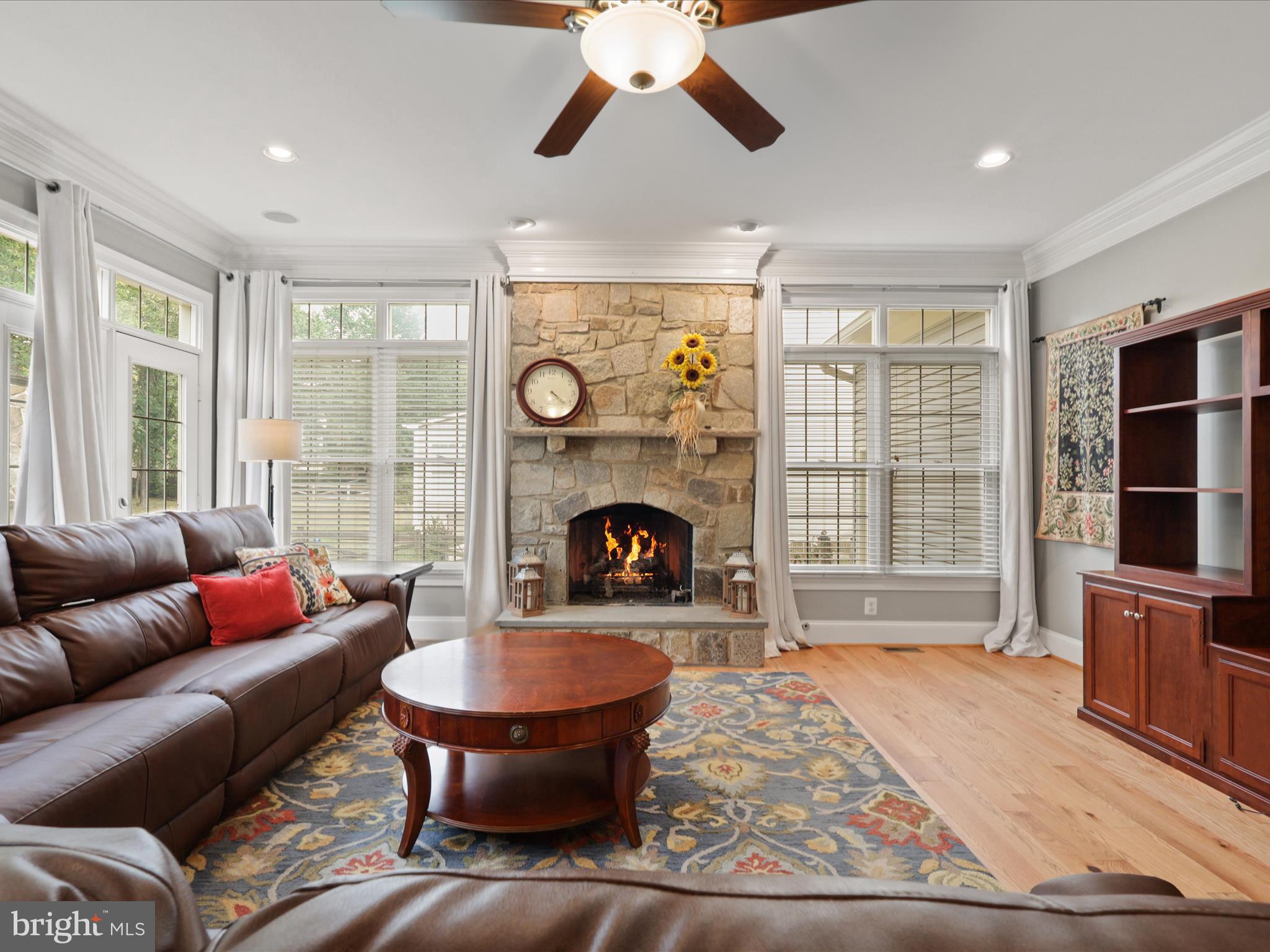 VICTORY LAKES - Residential