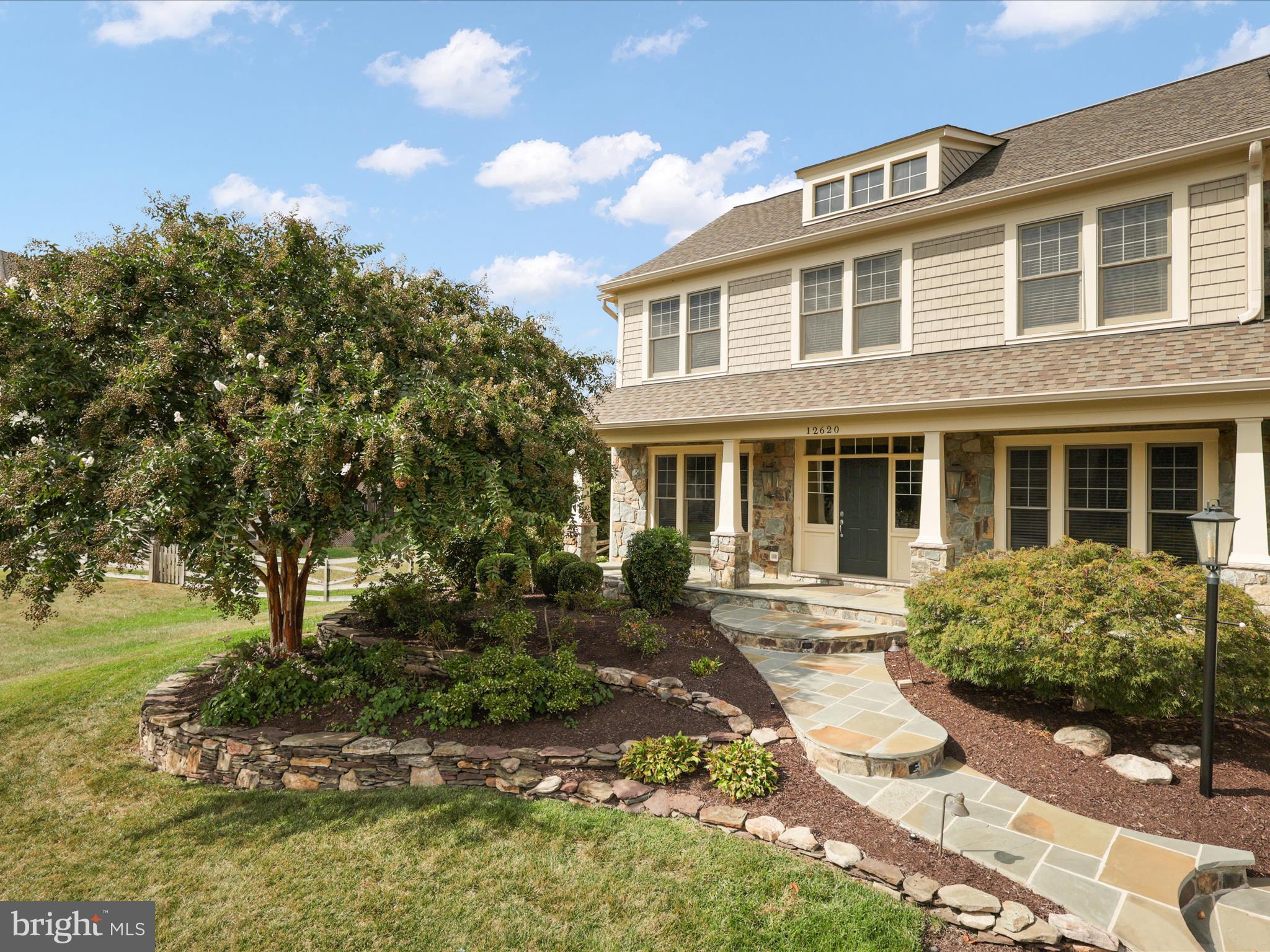 VICTORY LAKES - Residential