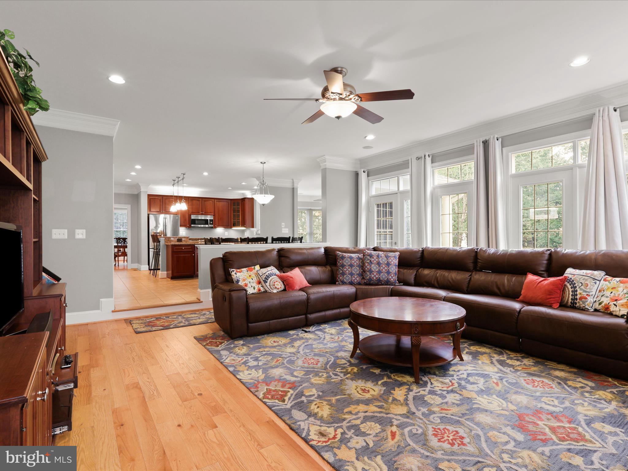 VICTORY LAKES - Residential