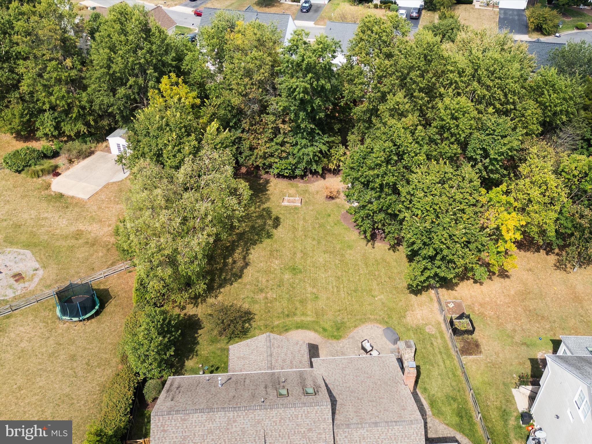 VICTORY LAKES - Residential