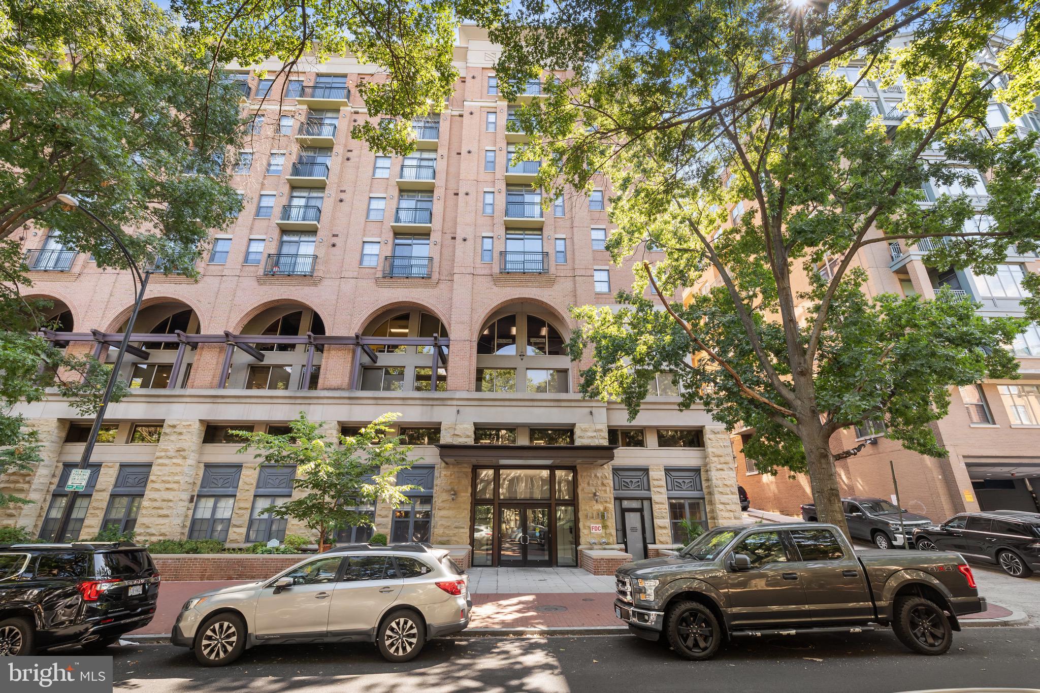 1111 25TH STREET NW 923