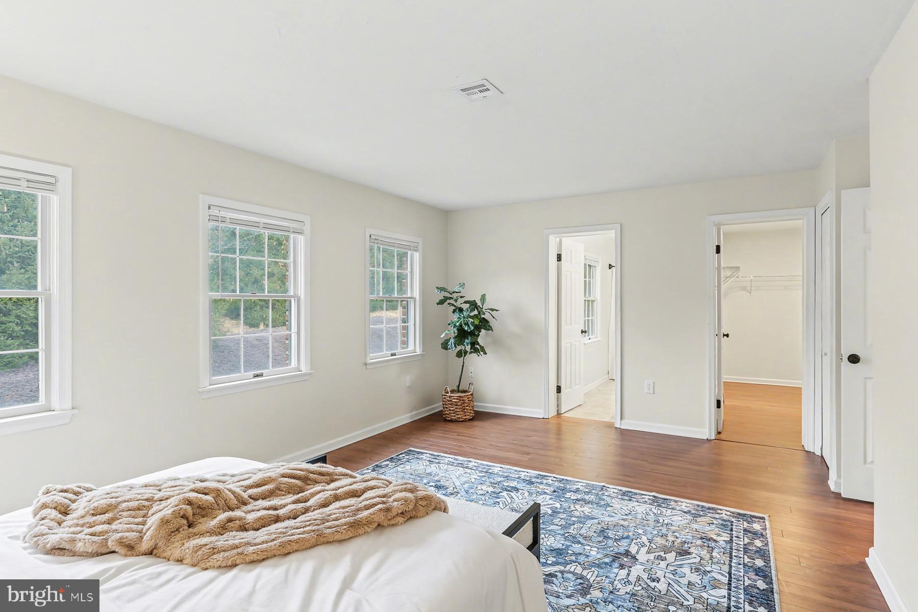 WYNTRE BROOKE CONDOS - Residential