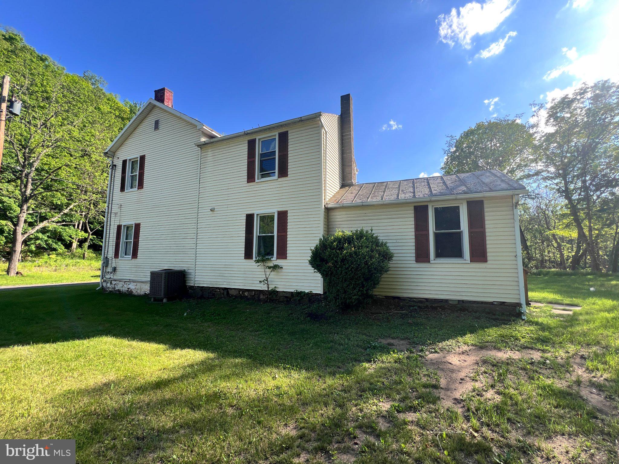 18705 TEMPERANCE ROW