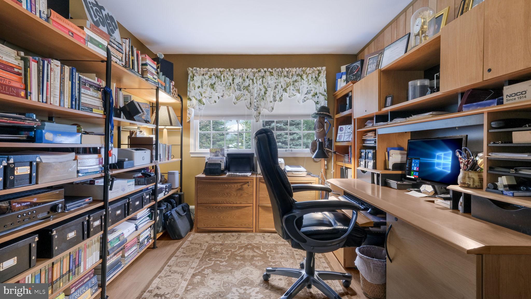 COLLEGE PARK - Residential