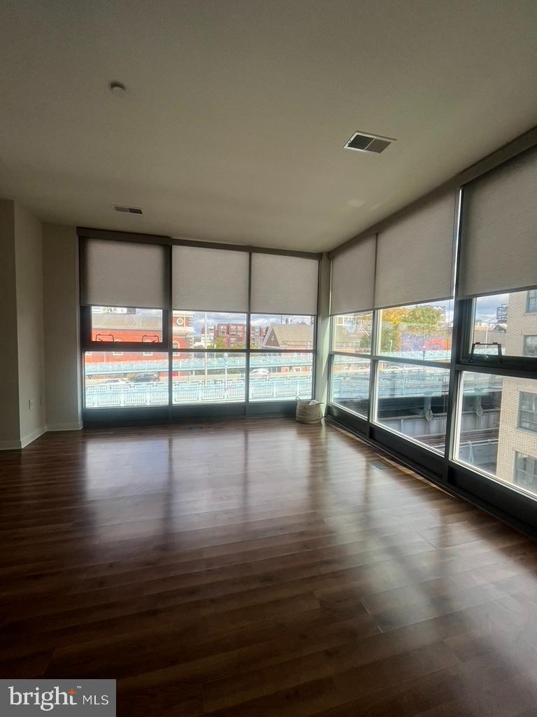 OLD CITY - Residential Lease