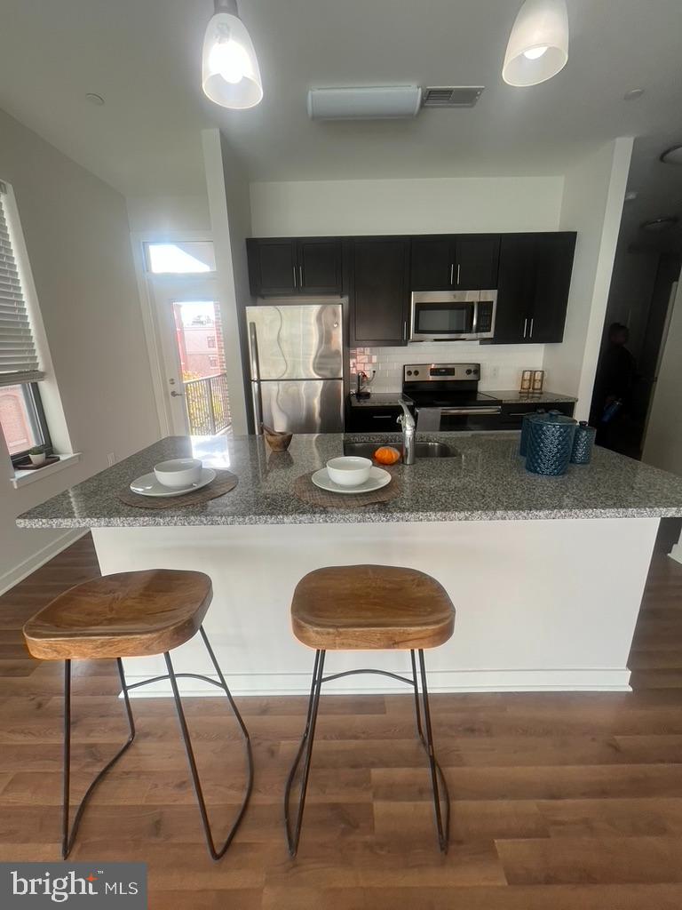 OLD CITY - Residential Lease