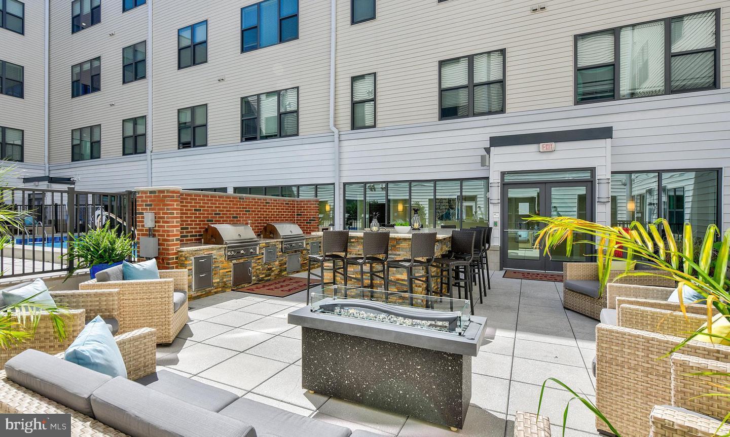 OLD CITY - Residential Lease