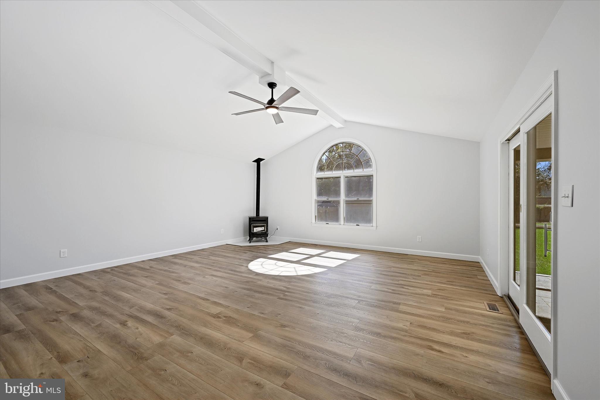 NEW CUT FARMS - Residential