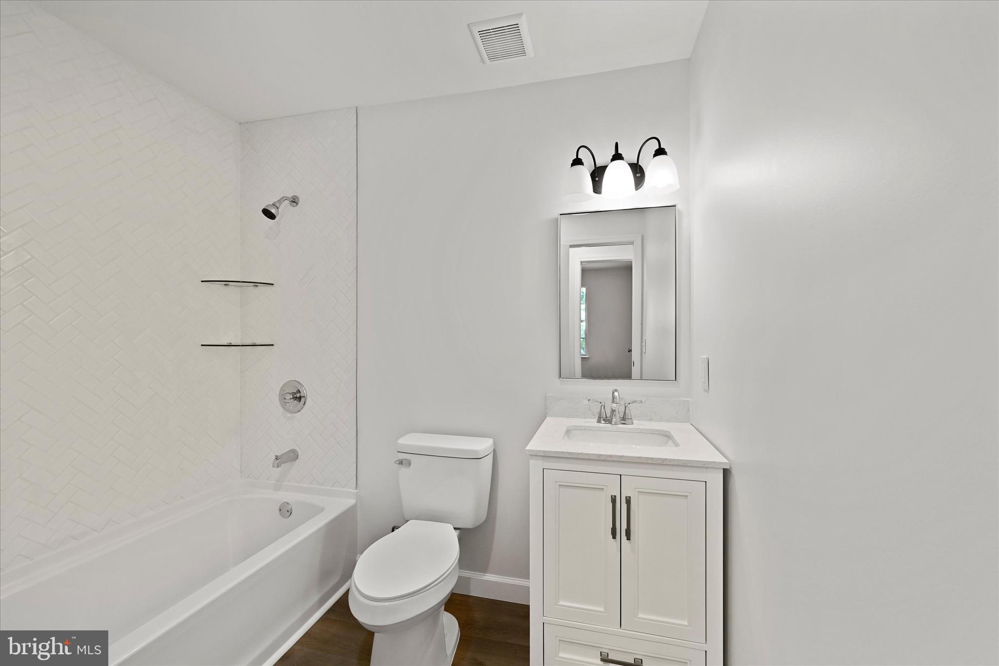 NEW CUT FARMS - Residential