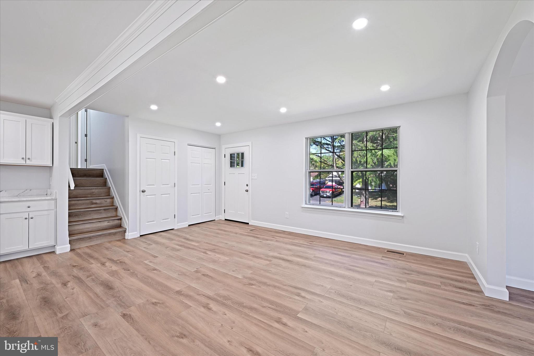 NEW CUT FARMS - Residential