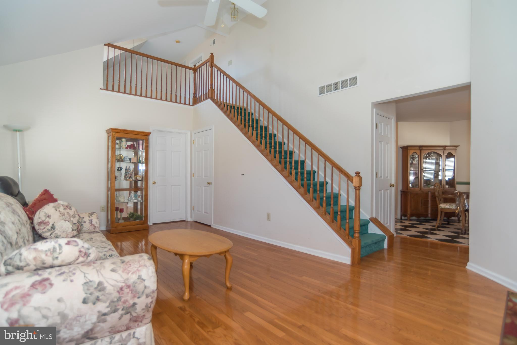 THE VILLAS AT REGE - Residential