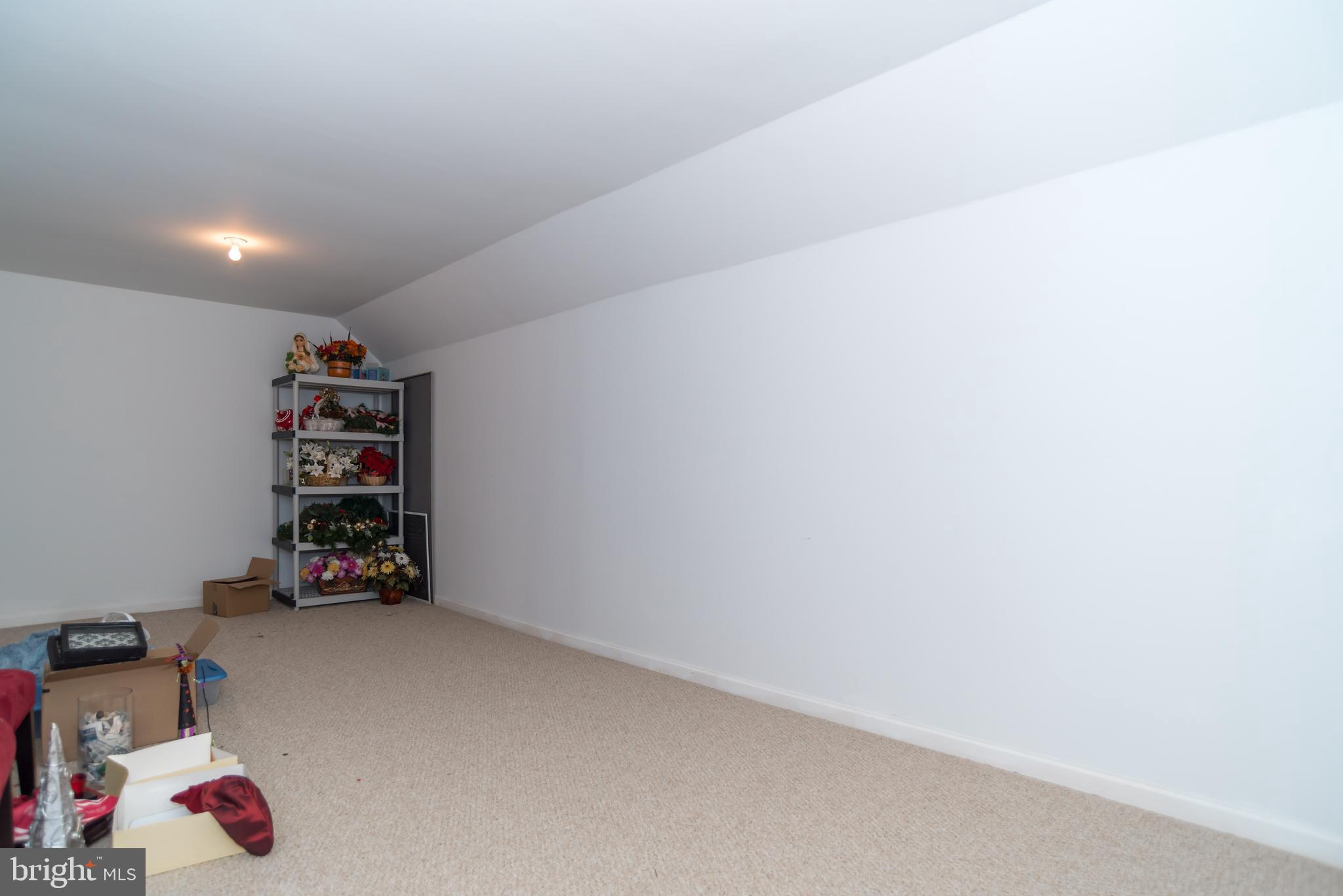 THE VILLAS AT REGE - Residential