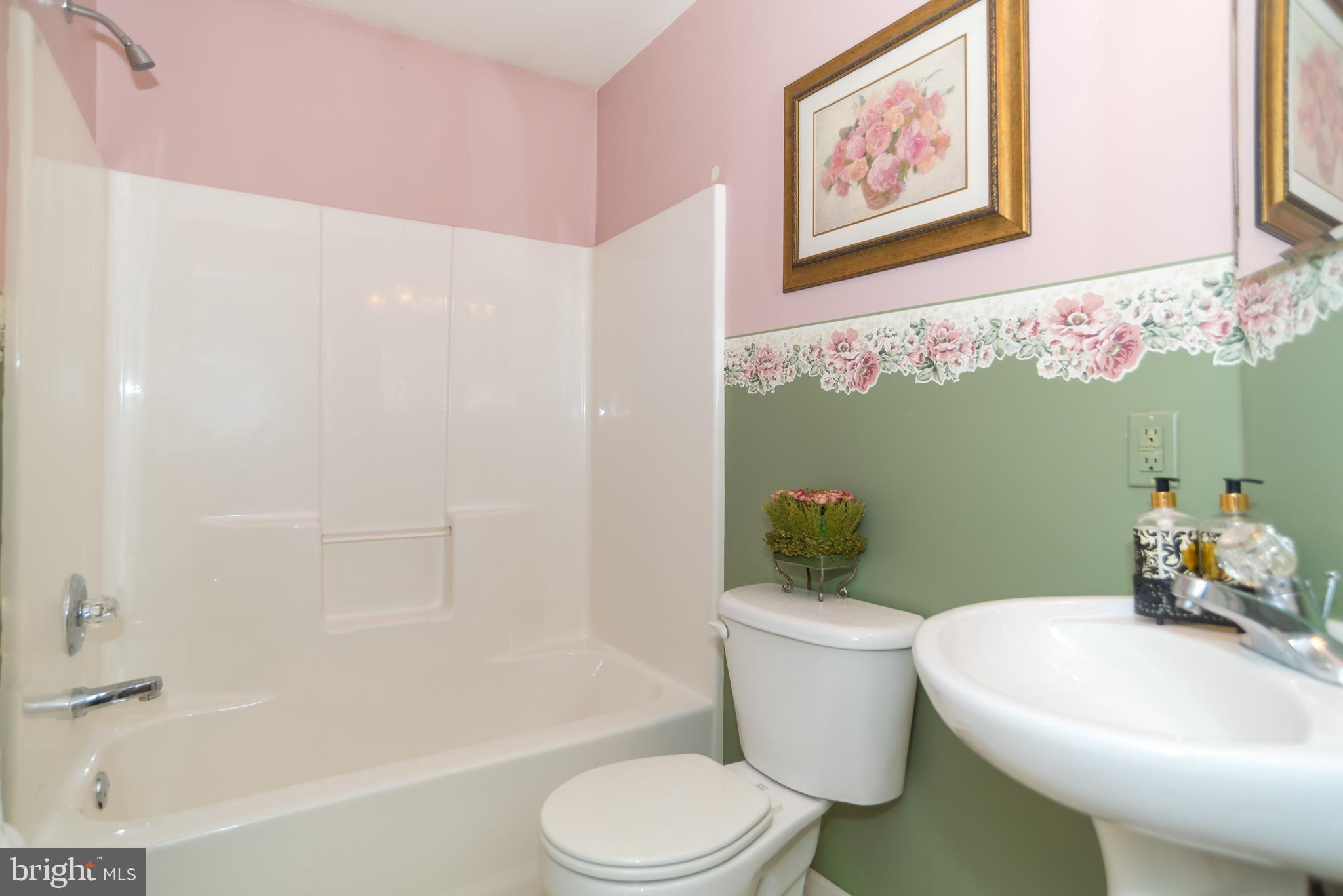 THE VILLAS AT REGE - Residential