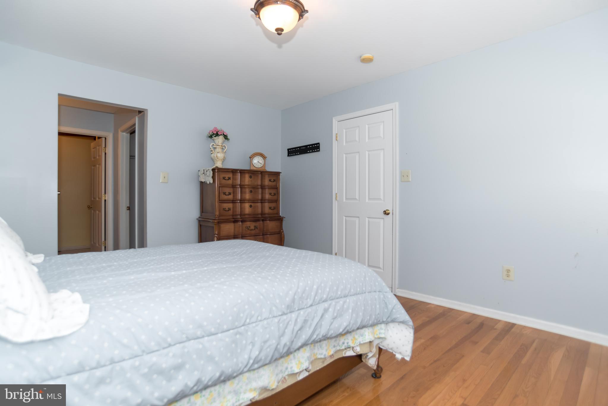 THE VILLAS AT REGE - Residential