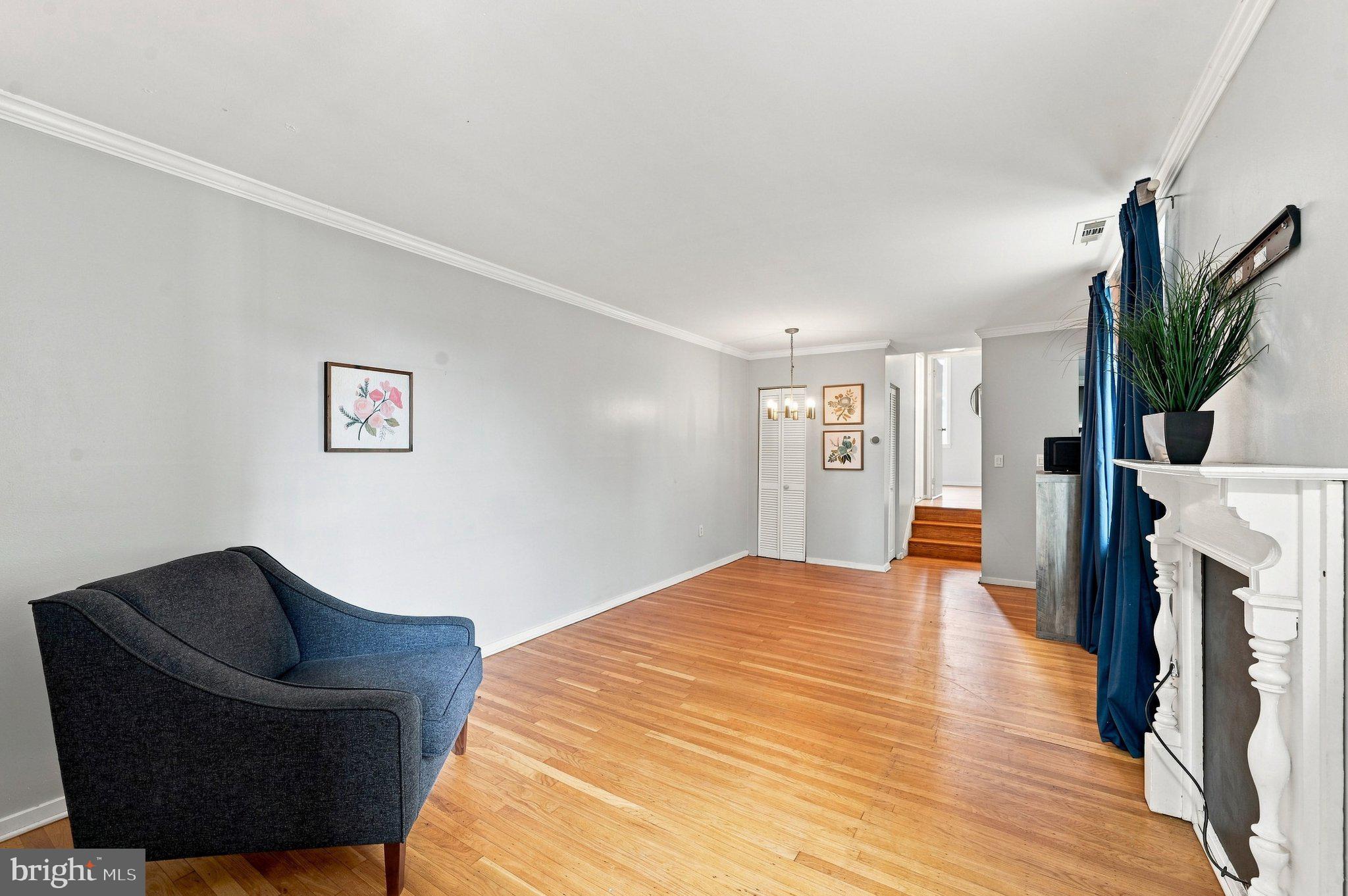 326 QUEEN STREET 3