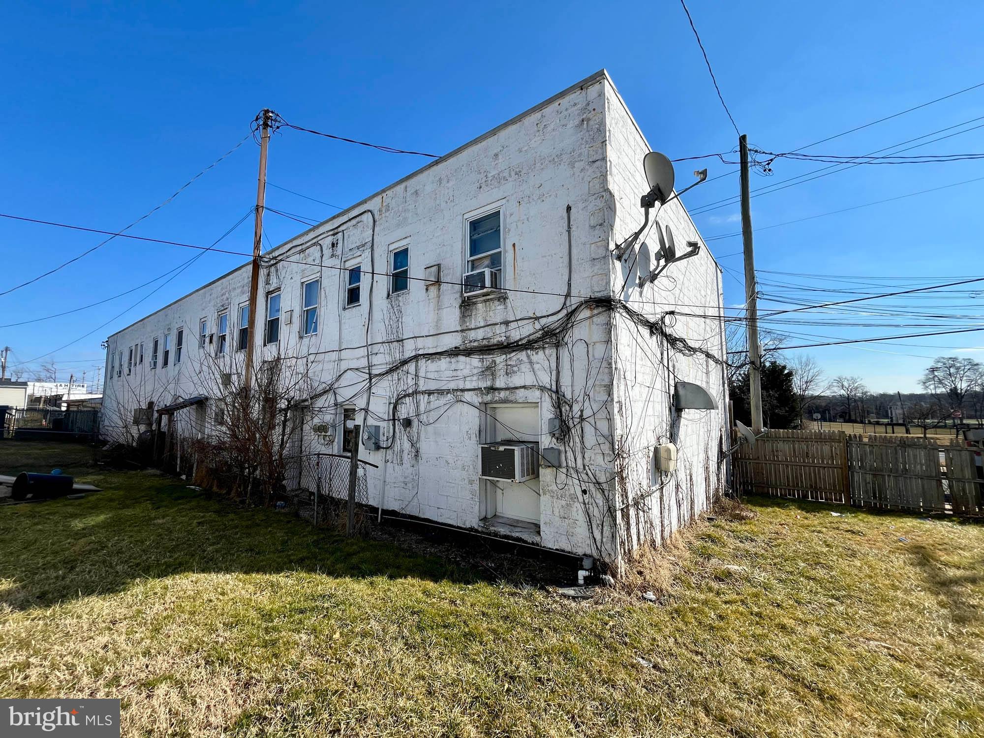 ESSEX - Commercial Sale