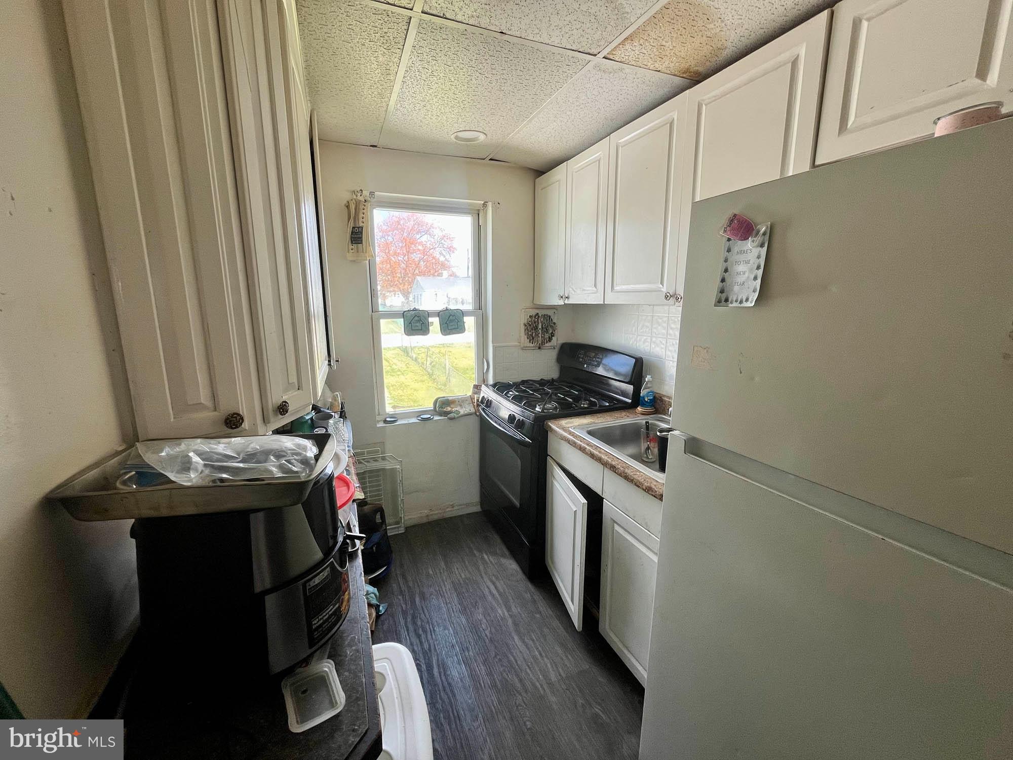 ESSEX - Commercial Sale