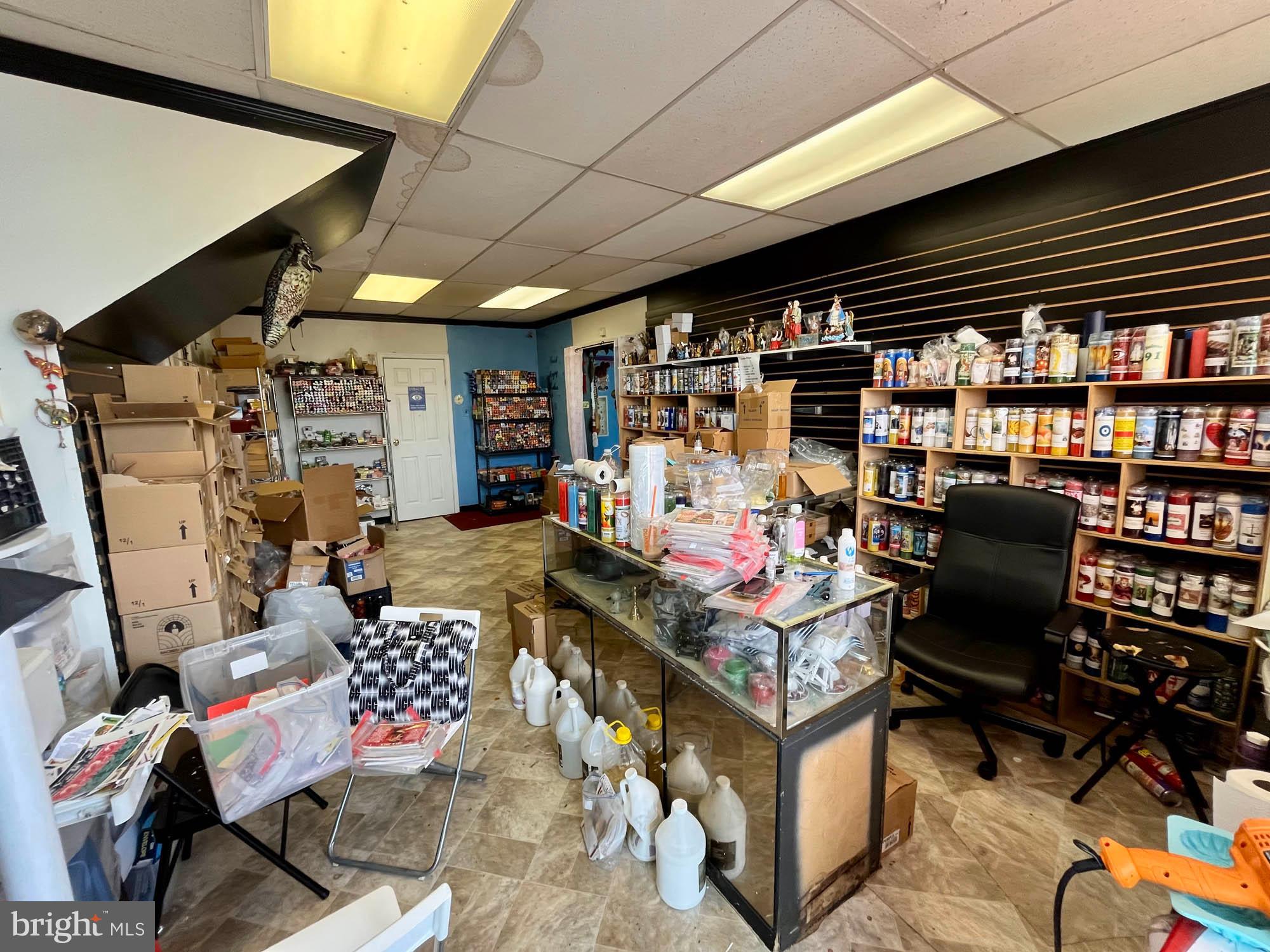 ESSEX - Commercial Sale