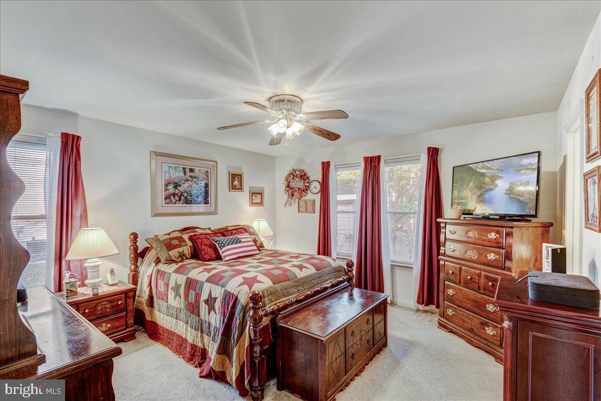 LAKE OF THE WOODS - Residential