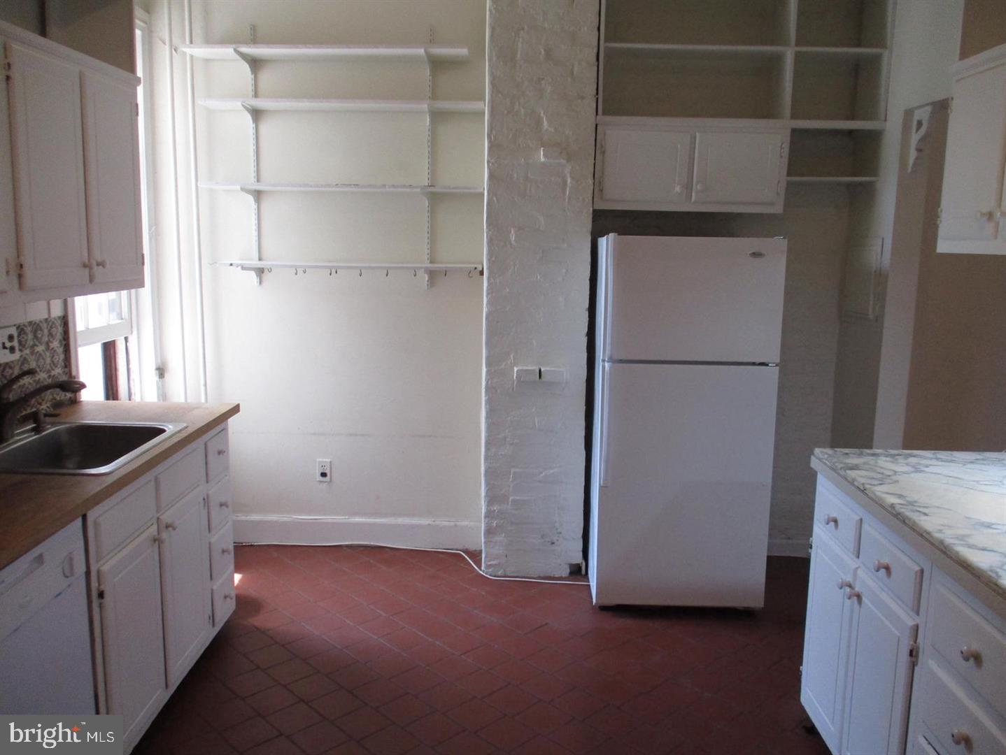 GRADUATE HOSPITAL - Residential Income