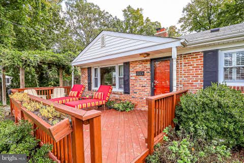 Homes For Rent - 8113 Carlyle Place<br/> ALEXANDRIA, VA 22308