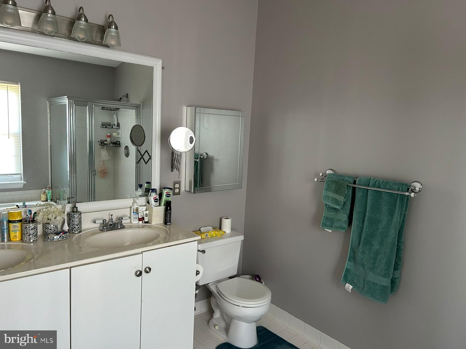 LYONS GATE - Residential Lease