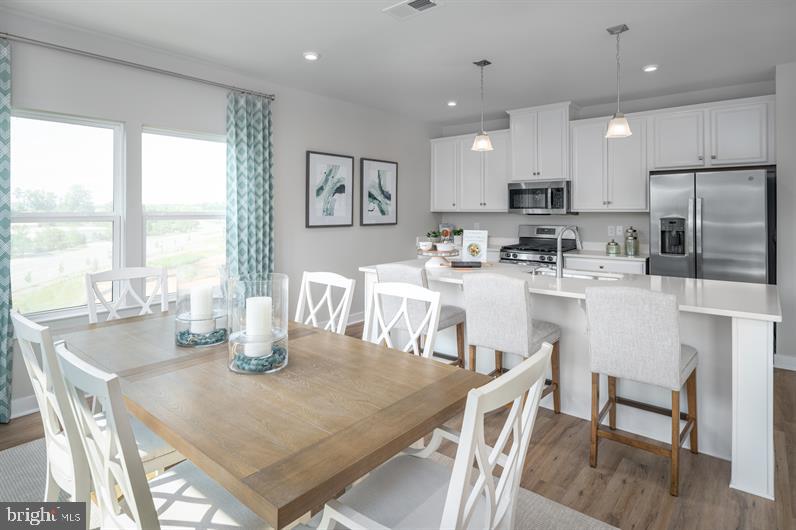 TURF VALLEY - Residential