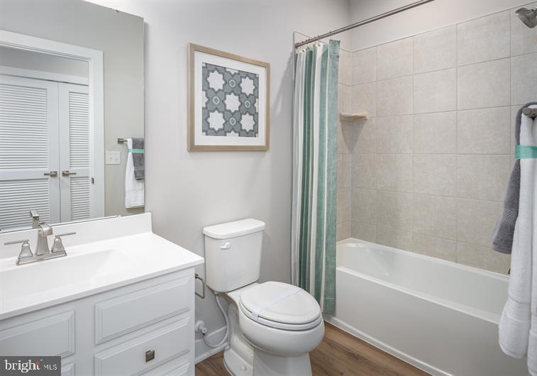 TURF VALLEY - Residential