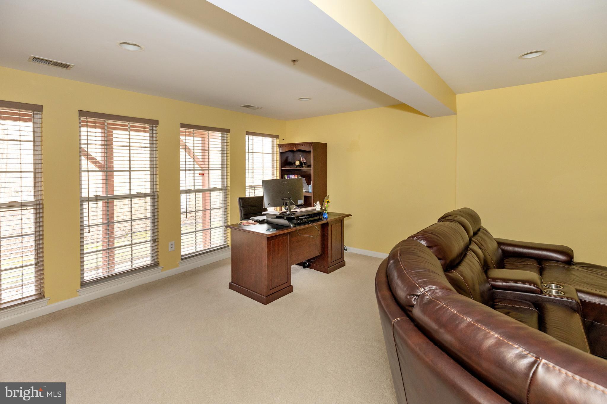 GREENBRIAR - Residential