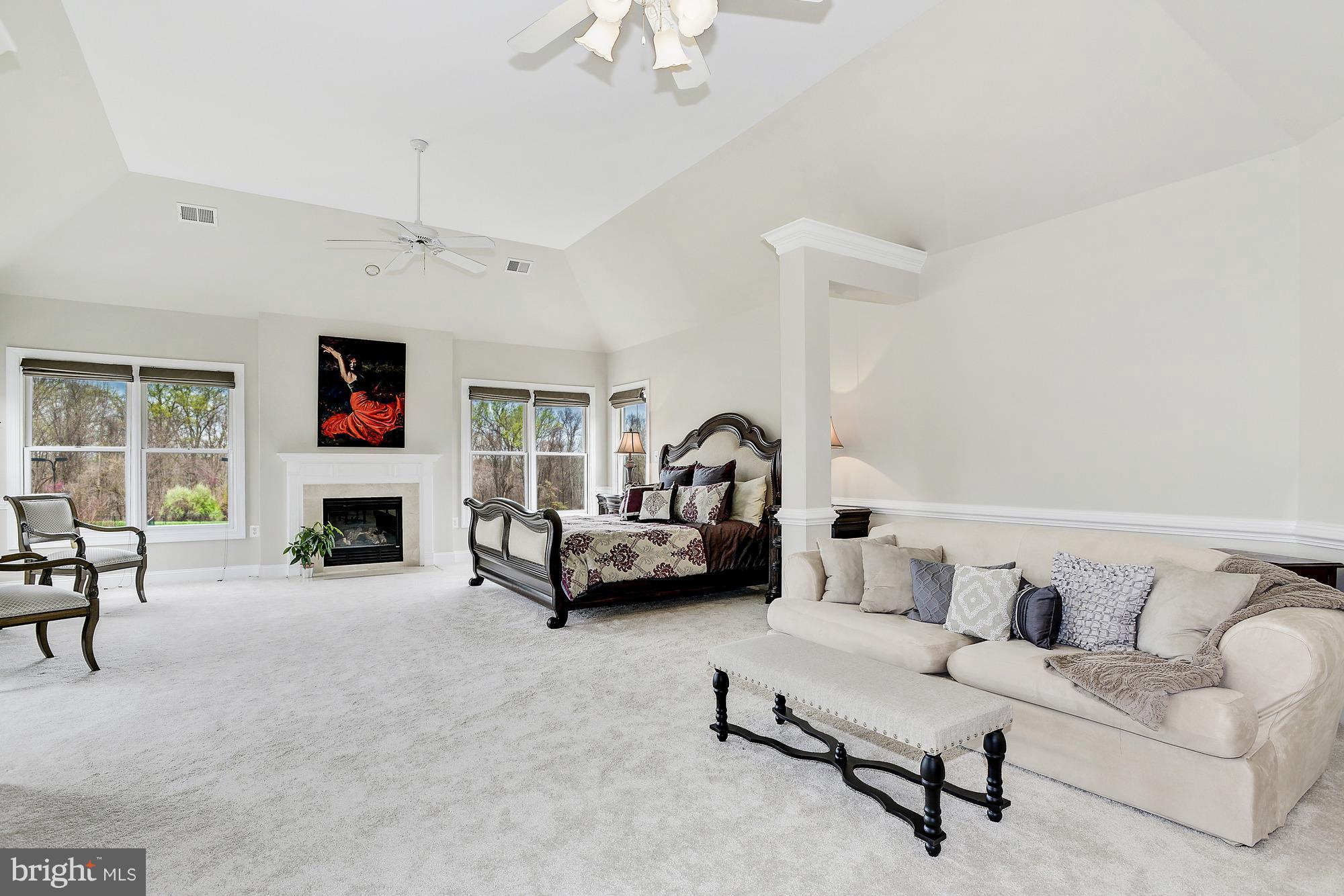 WOODBURN - Residential