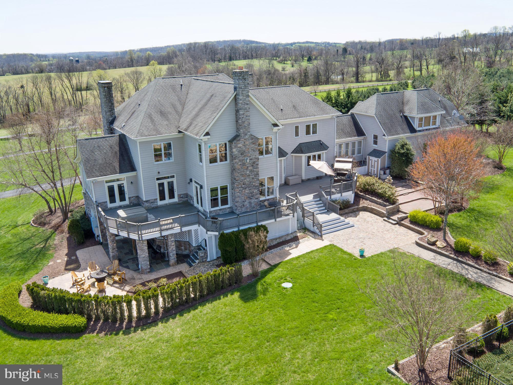 WOODBURN - Residential