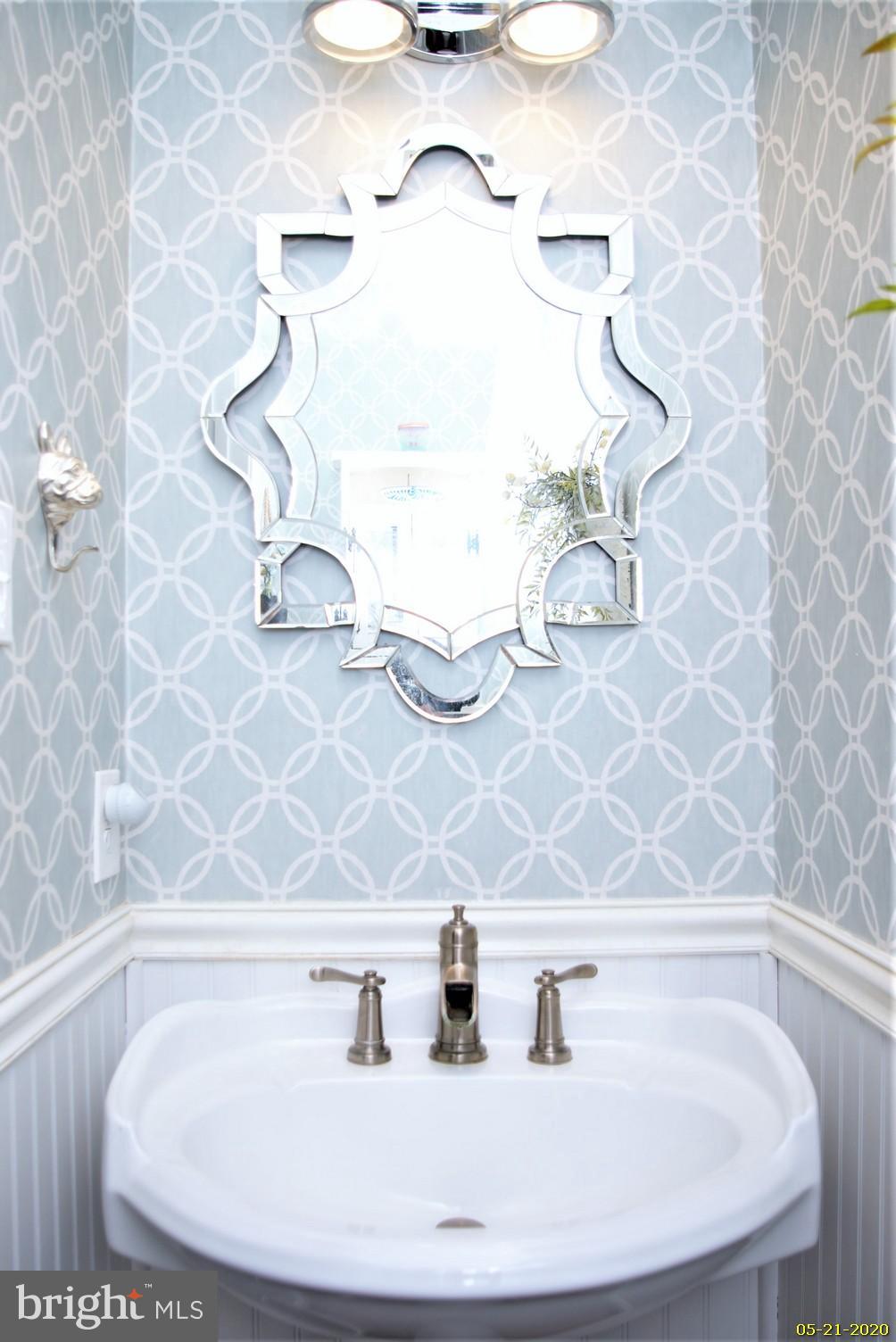 HARFORD TOWN - Residential